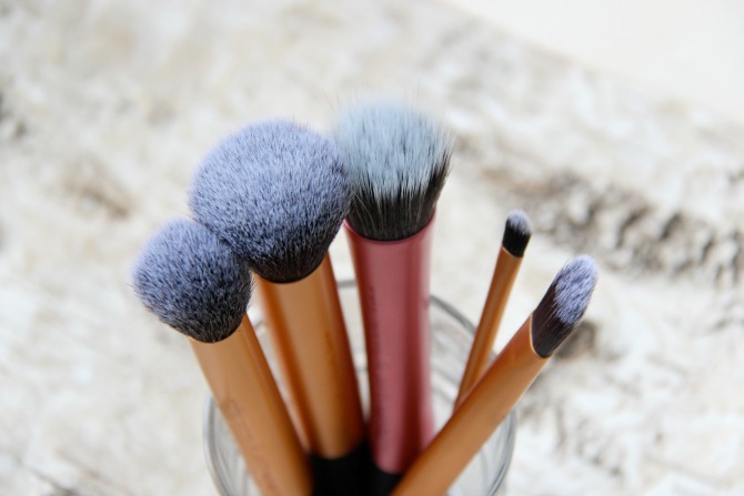 make up brushes