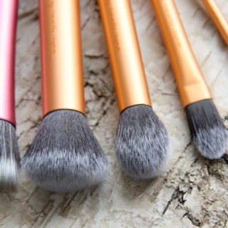 make up brushes