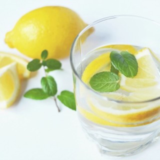 water and lemons